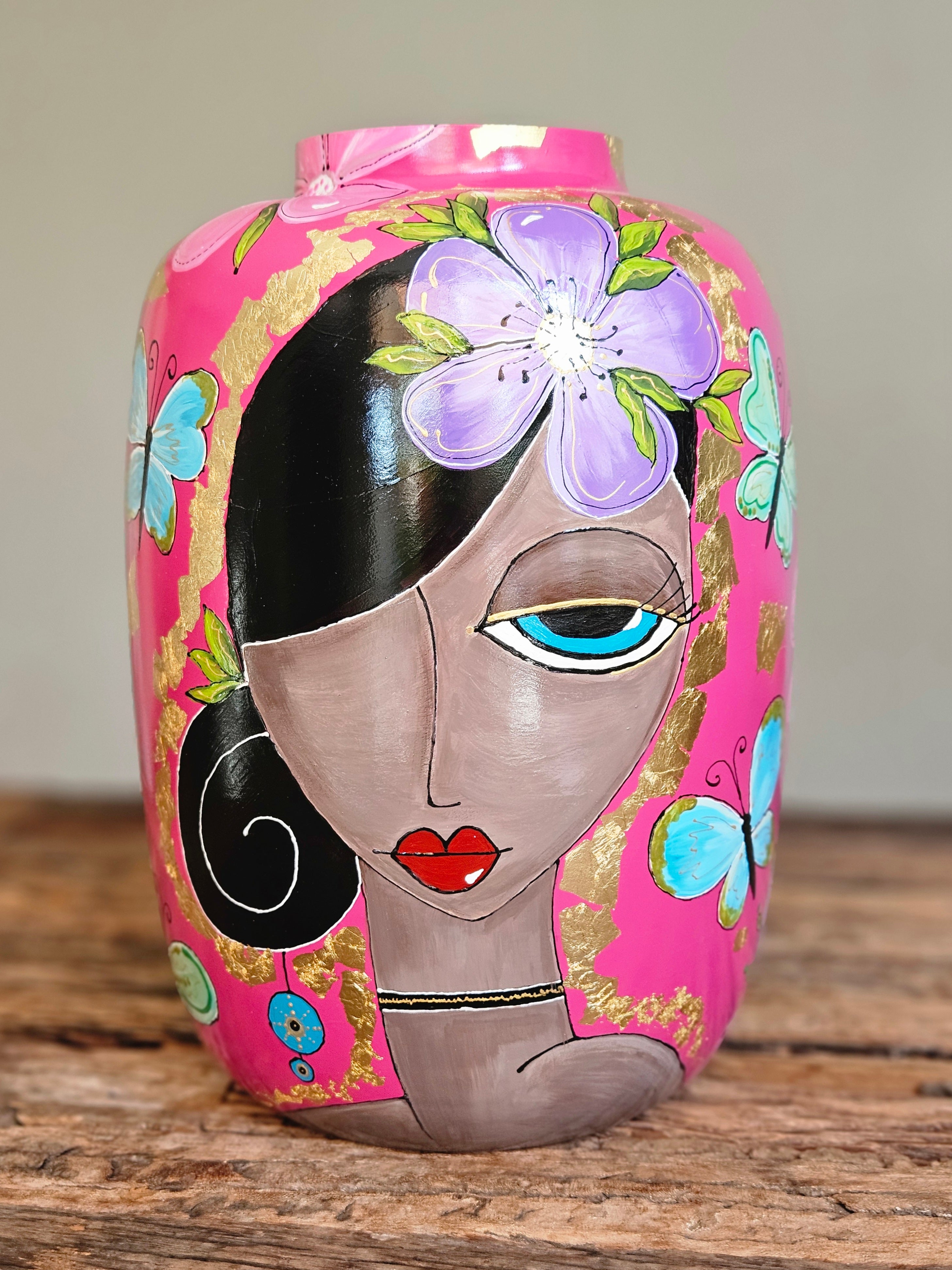 Vaas Vibrant Muse