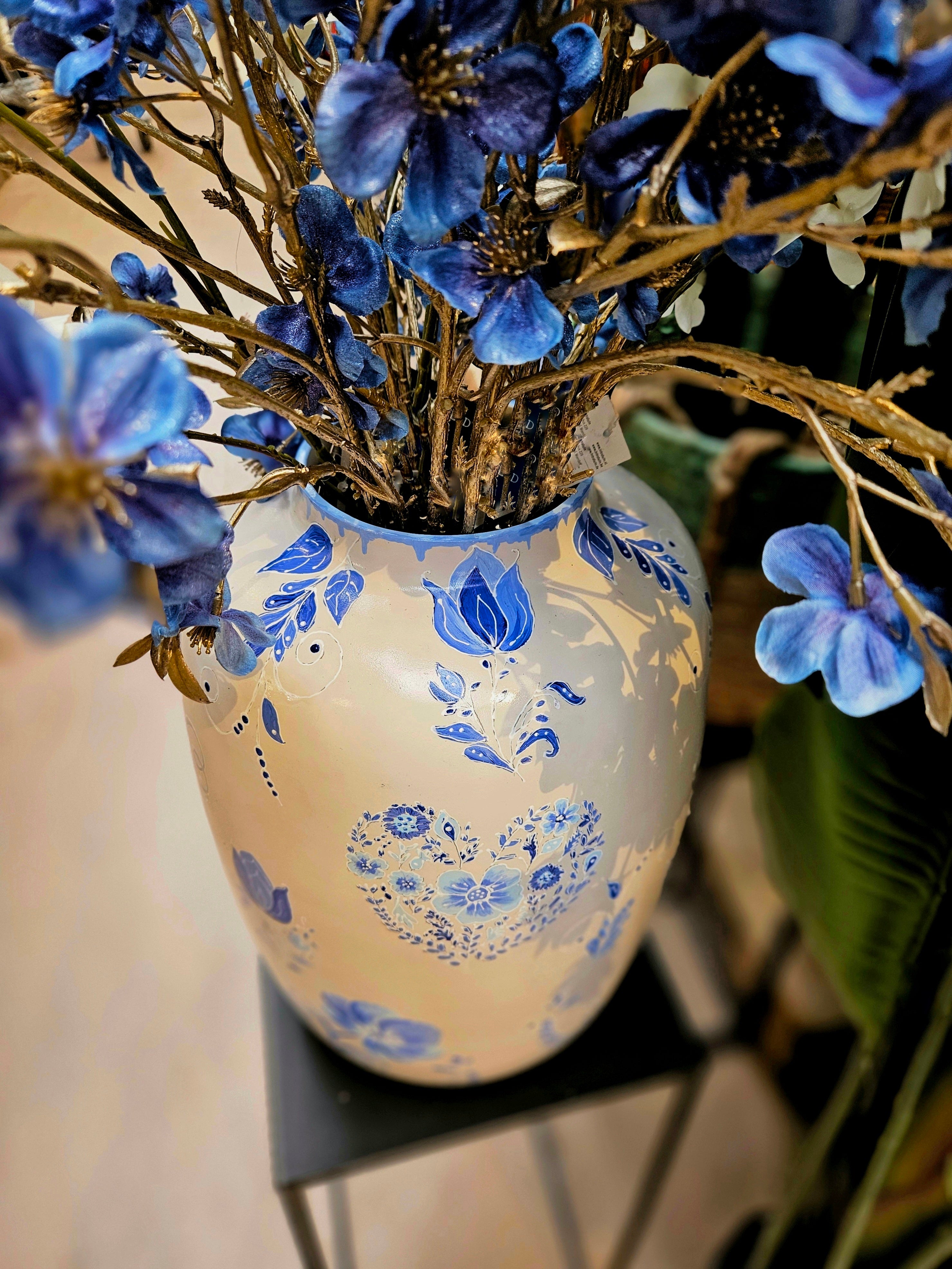 Vaas Butterfly Blue Bliss