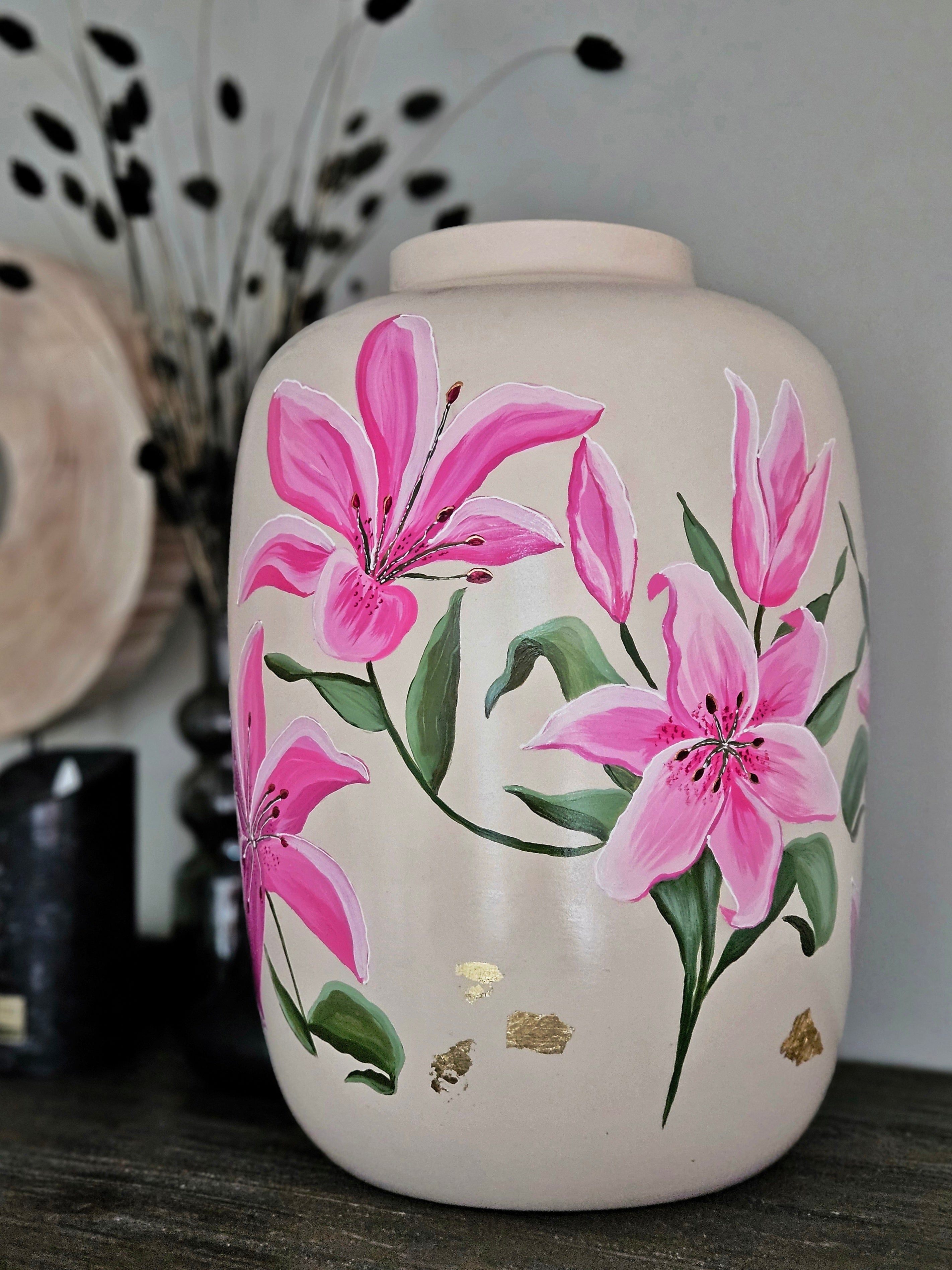 Vaas Pink Lily Elegance