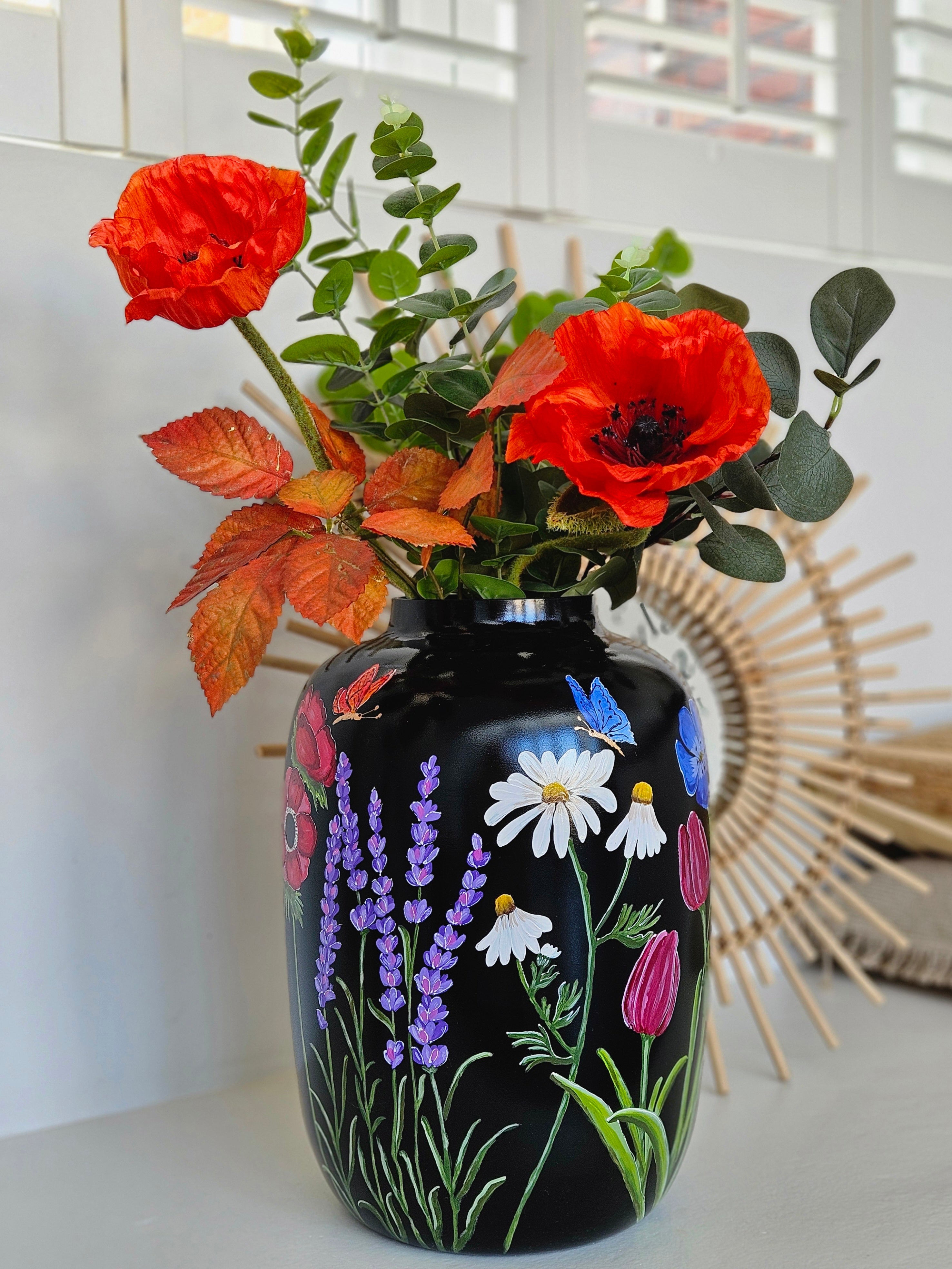 Vaas Wildflower